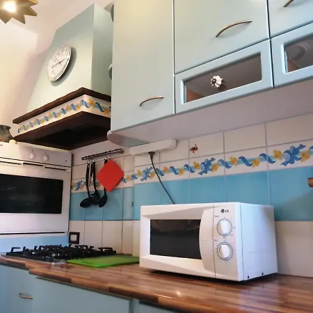 Casa Lorena A 50 Mt Dal Mare San Bartolomeo Al Mare